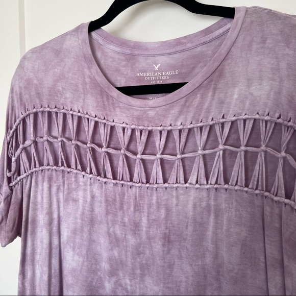 American Eagle t shirt with cut out knotted design. Light purple tie dye. Medium - Picture 4 of 5
